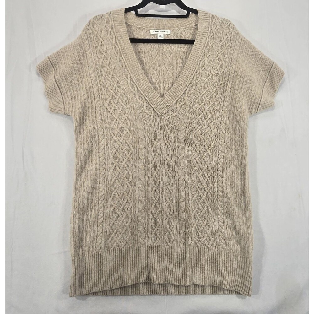 VTG Banana Republic Cable Knit Sweater L Wool Angora V-Neck Beige Quiet Luxury